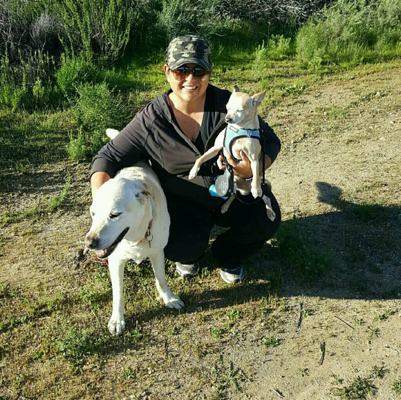 Meet your Posher, Tanya - Picture 1 of 1